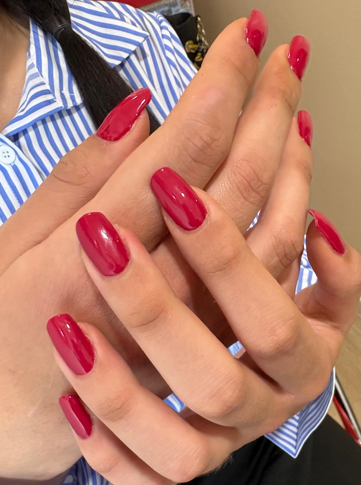 Manicure, Pedicure & Ricostruzione Unghie — Centro Estetico Turan Aradeo, foto 4